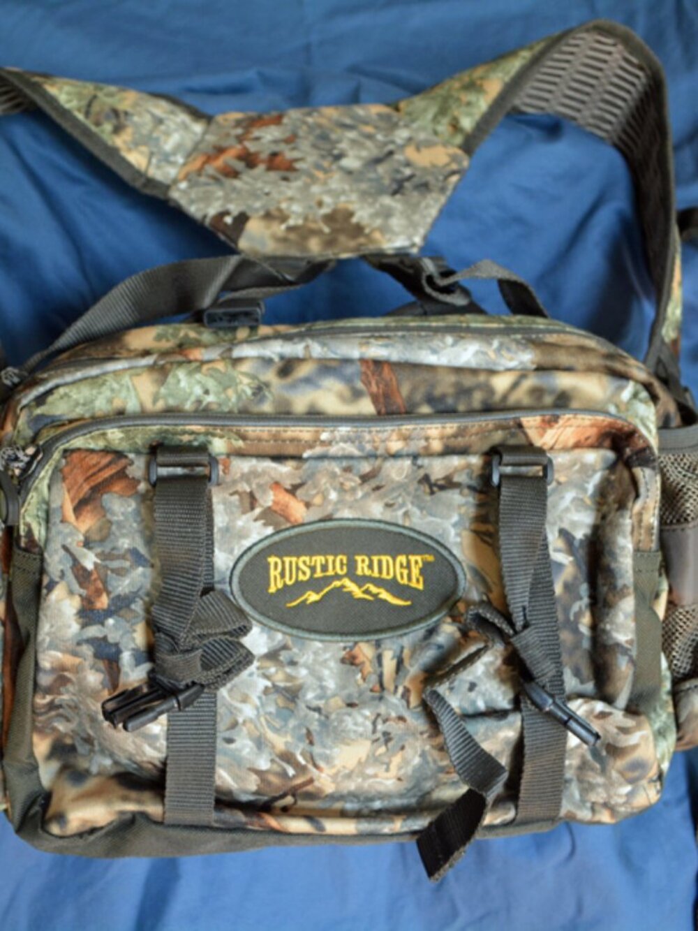 Rustic Ridge Hammer Swing Lumbar pack in King's Country camo